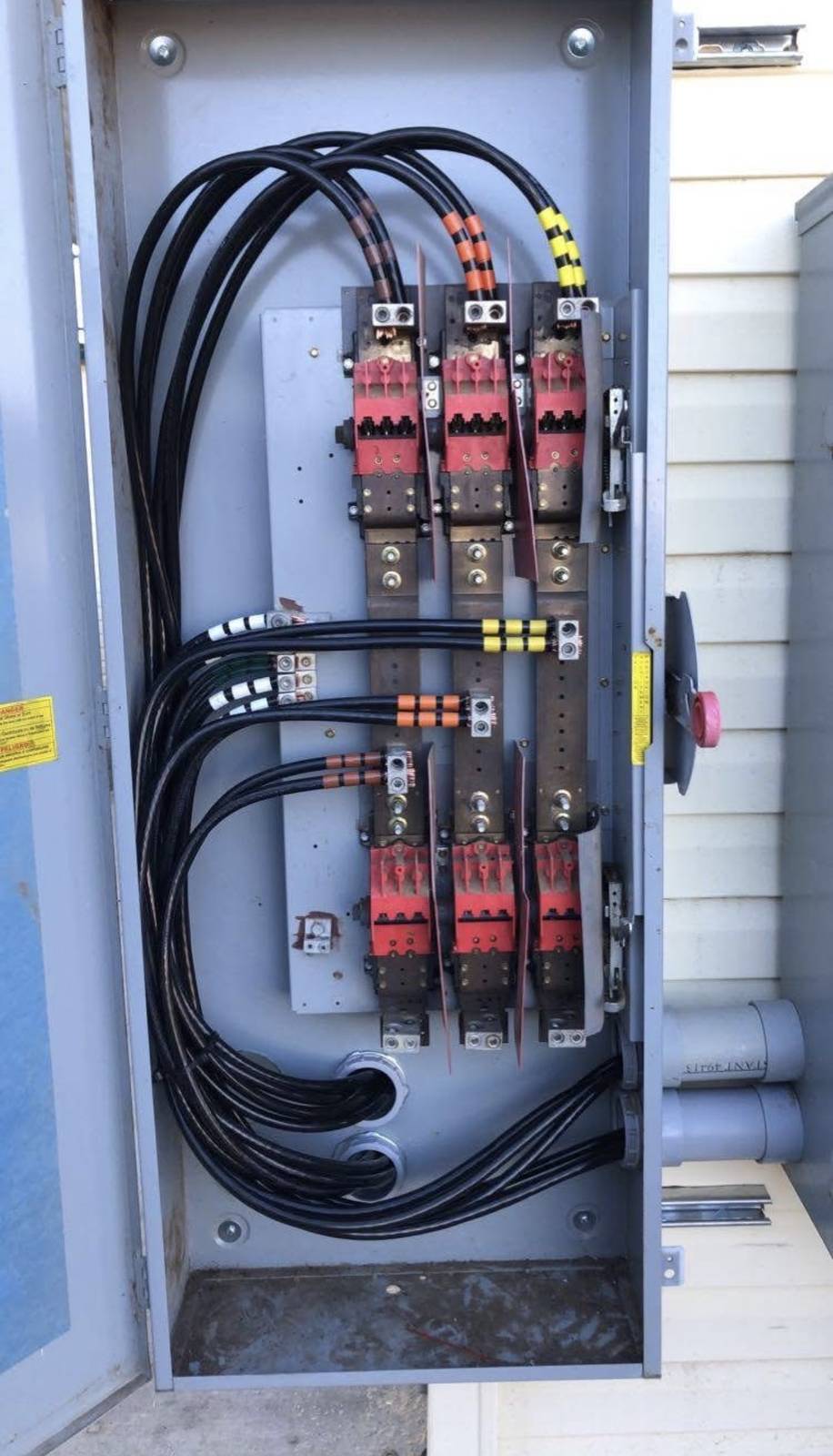 Commercial three-phase service panel wiring